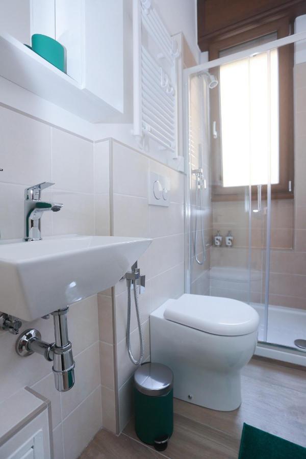Residenza Leone Bed & Breakfast ฟลอเรนซ์ ภายนอก รูปภาพ